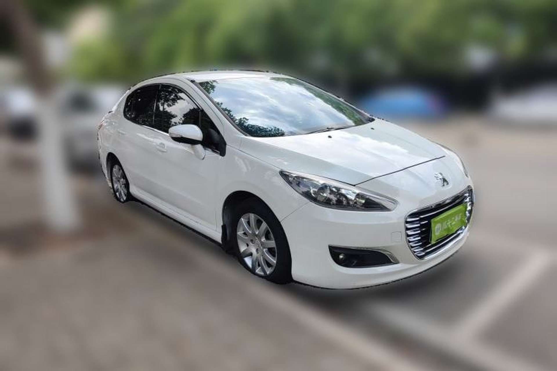 Used Peugeot 308 2013 1.6L Manual YouShang Model Front Right 45 Deg