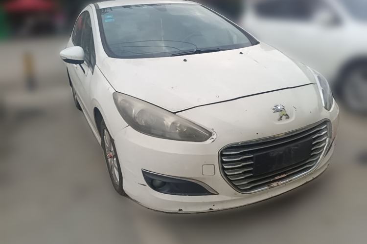 Used Peugeot 308 2013 1.6L Manual YouShang Model Front Right 45 Deg