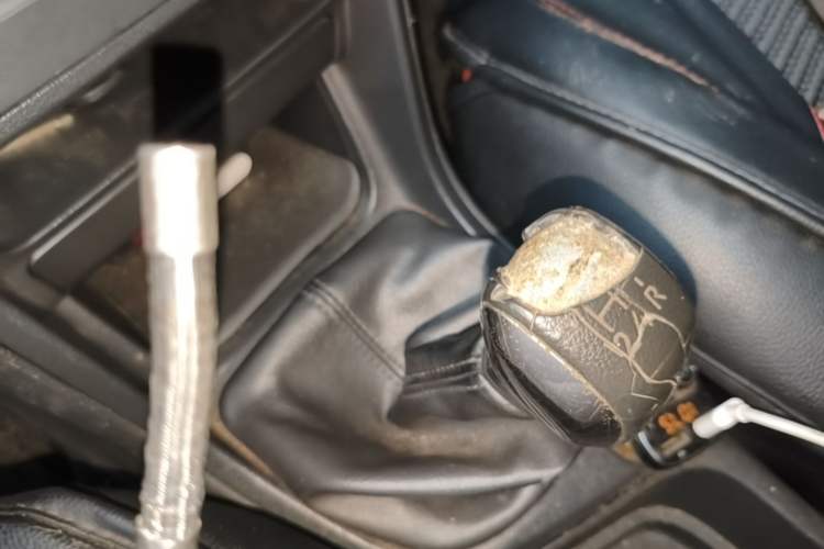Used Peugeot 308 2013 1.6L Manual YouShang Model Gear Lever