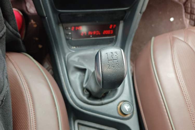 Used Peugeot 308 2013 1.6L Manual YouShang Model Gear Lever