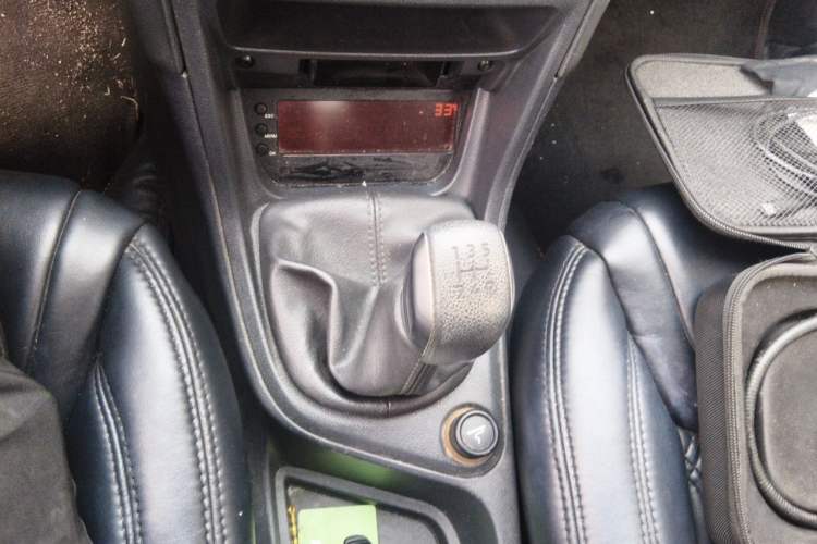 Used Peugeot 308 2013 1.6L Manual YouShang Model Gear Lever