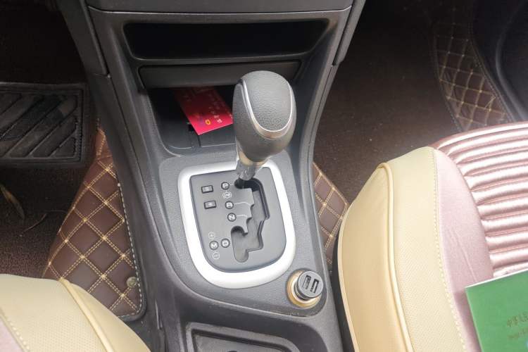 Used Peugeot 308 2013 1.6L Automatic YouShang Model Gear Lever