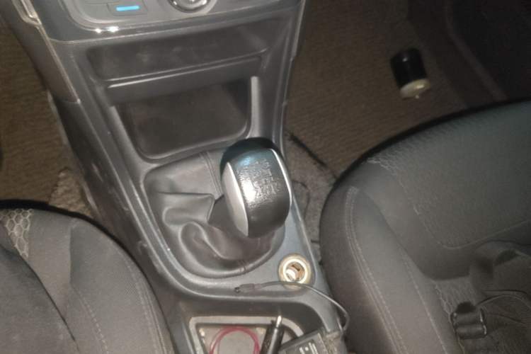 Used Peugeot 308 2013 1.6L Manual YouShang Model Gear Lever