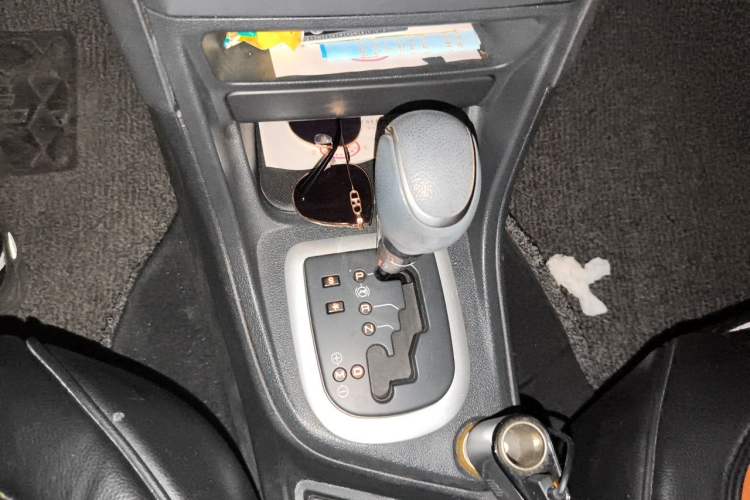 Used Peugeot 308 2013 1.6L Automatic YouShang Model Gear Lever