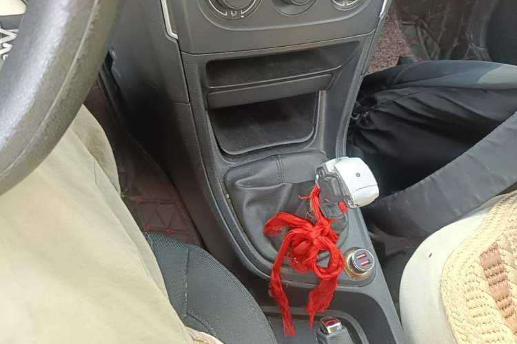 Used Peugeot 308 2013 1.6L Manual YouShang Model Gear Lever