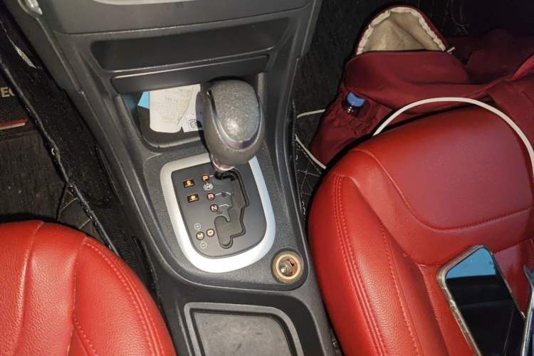 Used Peugeot 308 2013 1.6L Automatic YouShang Model Gear Lever