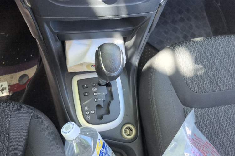Used Peugeot 308 2013 1.6L Automatic YouShang Model Gear Lever