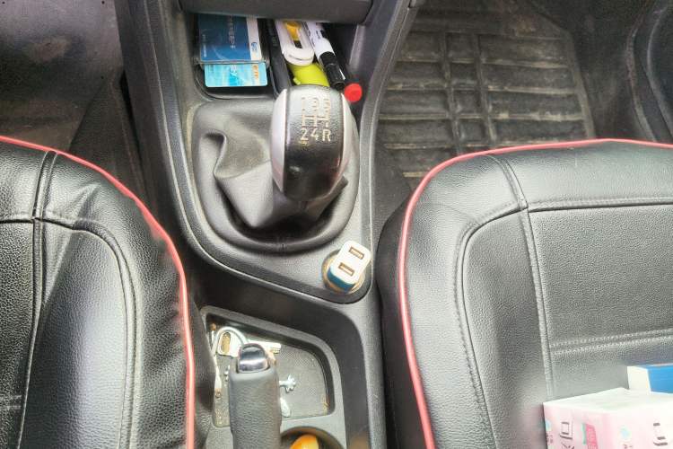 Used Peugeot 308 2013 1.6L Manual YouShang Model Gear Lever