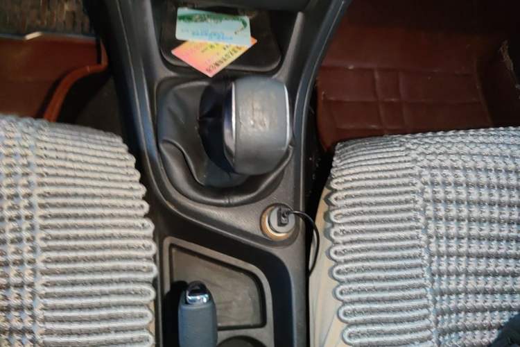Used Peugeot 308 2013 1.6L Manual YouShang Model Gear Lever