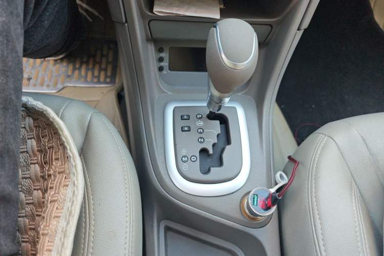 Used Peugeot 308 2013 1.6L Automatic YouShang Model Gear Lever