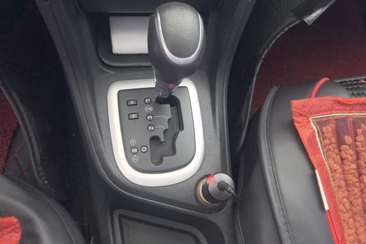 Used Peugeot 308 2013 1.6L Automatic YouShang Model Gear Lever