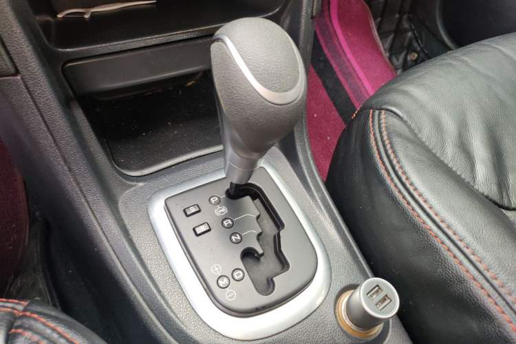 Used Peugeot 308 2013 1.6L Automatic YouShang Model Gear Lever