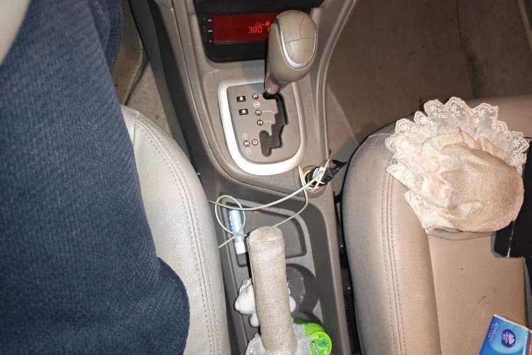 Used Peugeot 308 2013 1.6L Automatic YouShang Model Gear Lever