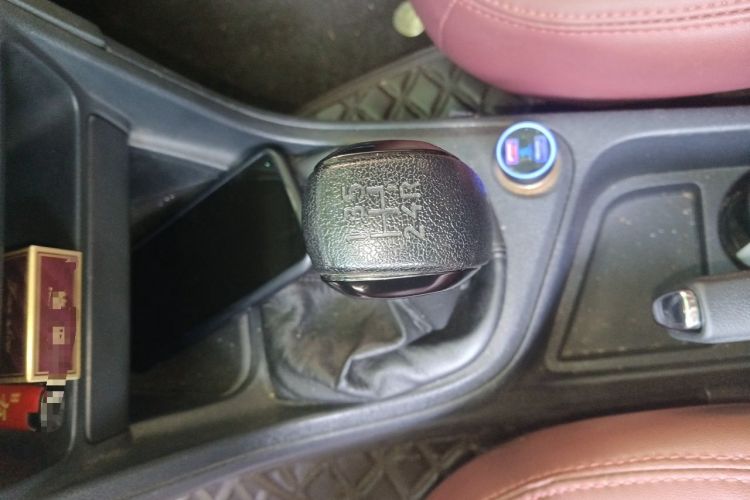 Used Peugeot 308 2013 1.6L Manual Fashion Model Gear Lever