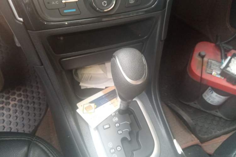Used Peugeot 308 2013 1.6L Automatic Fashion Model Gear Lever