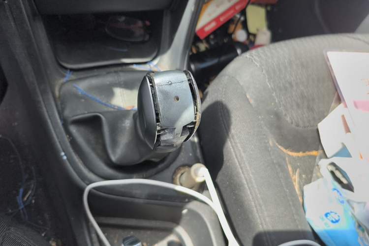 Used Peugeot 308 2013 1.6L Manual YouShang Model Gear Lever