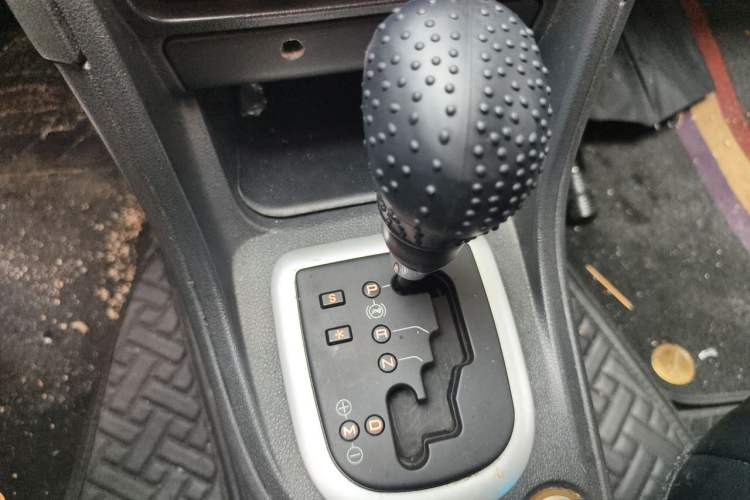Used Peugeot 308 2013 1.6L Automatic YouShang Model Gear Lever