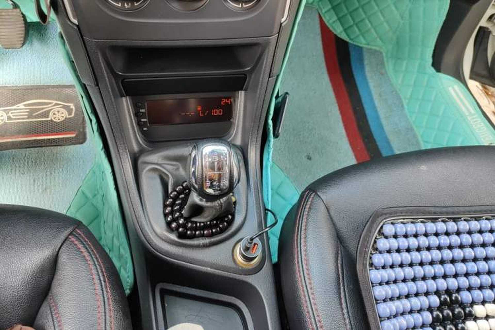 Used Peugeot 308 2013 1.6L Manual YouShang Model Gear Lever