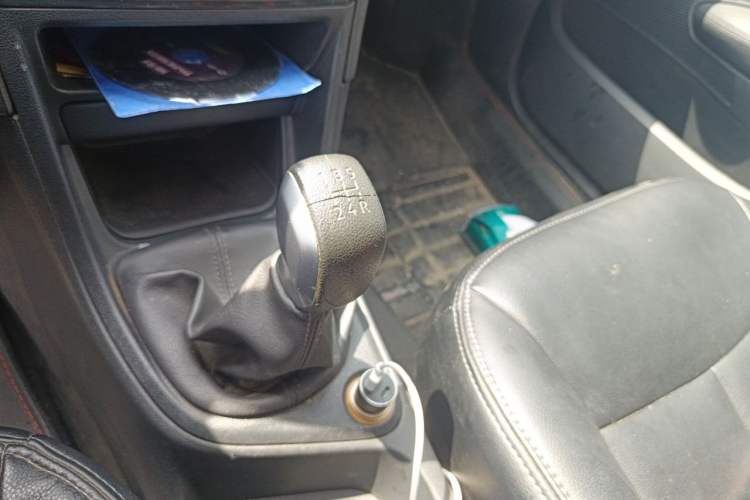 Used Peugeot 308 2013 1.6L Manual Fashion Model Gear Lever