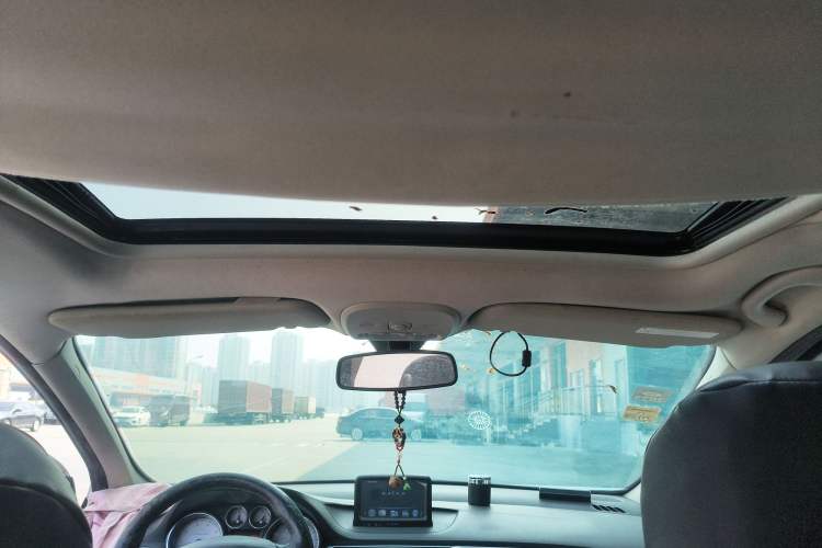 Used Peugeot 308 2013 1.6L Manual YouShang Model Headliner