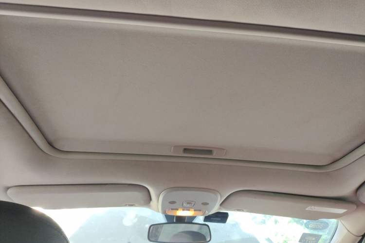 Used Peugeot 308 2013 1.6L Manual Fashion Model Headliner