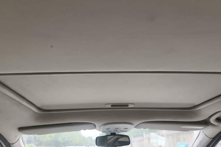 Used Peugeot 308 2013 1.6L Manual Fashion Model Headliner
