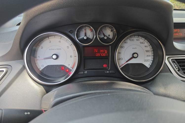 Used Peugeot 308 2013 1.6L Automatic YouShang Model Instrument Cluster
