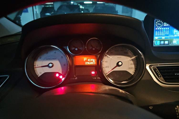 Used Peugeot 308 2013 1.6L Automatic Fashion Model Instrument Cluster