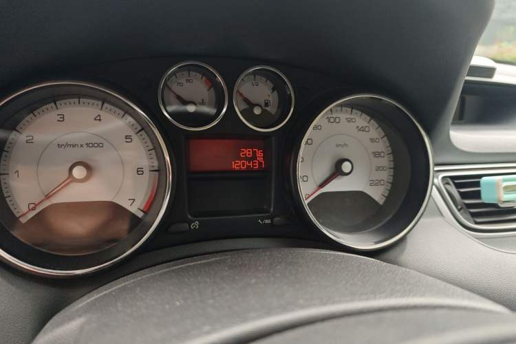 Used Peugeot 308 2013 1.6L Manual YouShang Model Instrument Cluster
