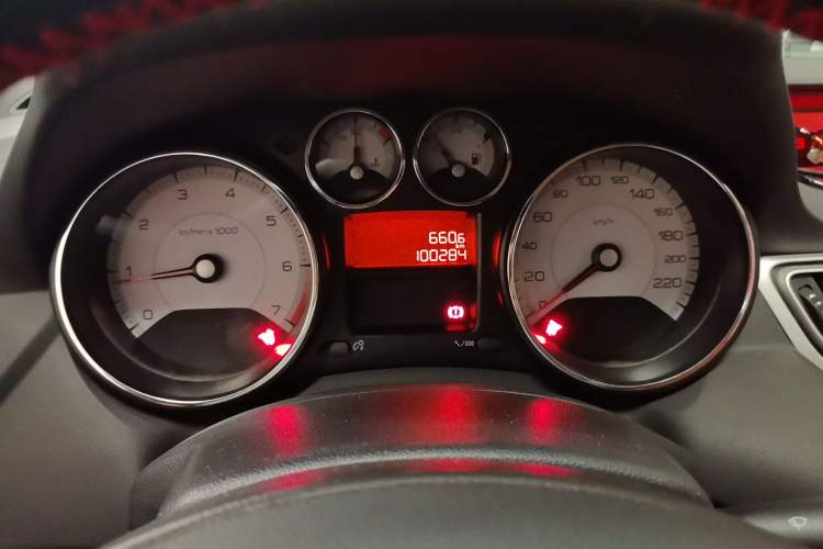 Used Peugeot 308 2013 1.6L Manual YouShang Model Instrument Cluster