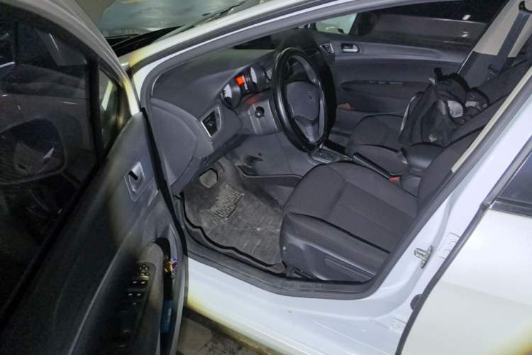 Used Peugeot 308 2013 1.6L Automatic YouShang Model Interior 3