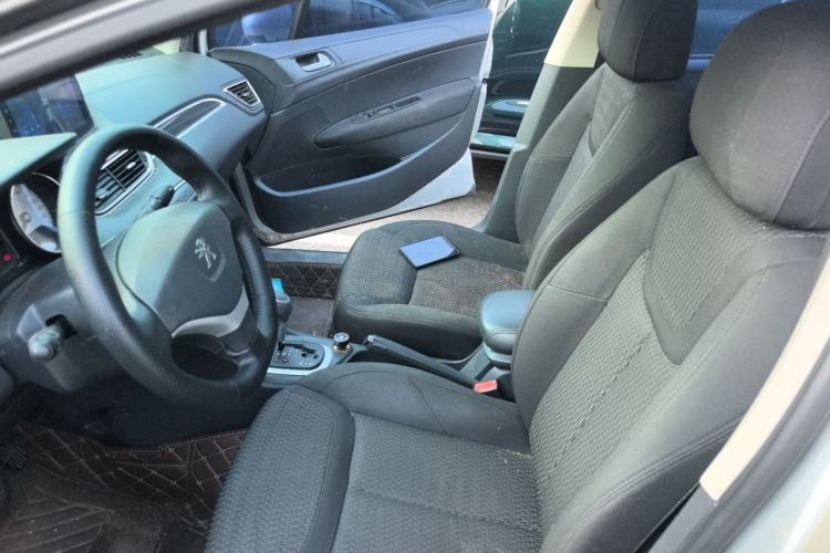 Used Peugeot 308 2013 1.6L Automatic YouShang Model Left Front Seat