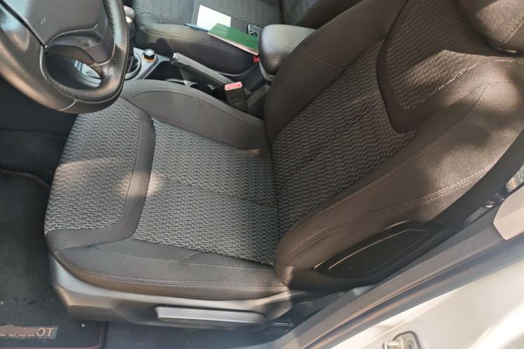Used Peugeot 308 2013 1.6L Manual Fashion Model Left Front Seat