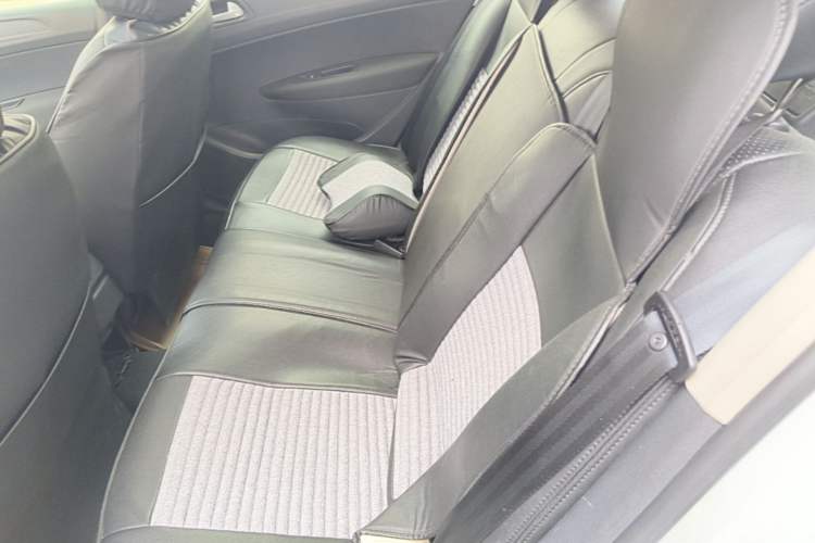 Used Peugeot 308 2013 1.6L Automatic Fashionable Chen Kun Excellent Edition Left Rear Seat