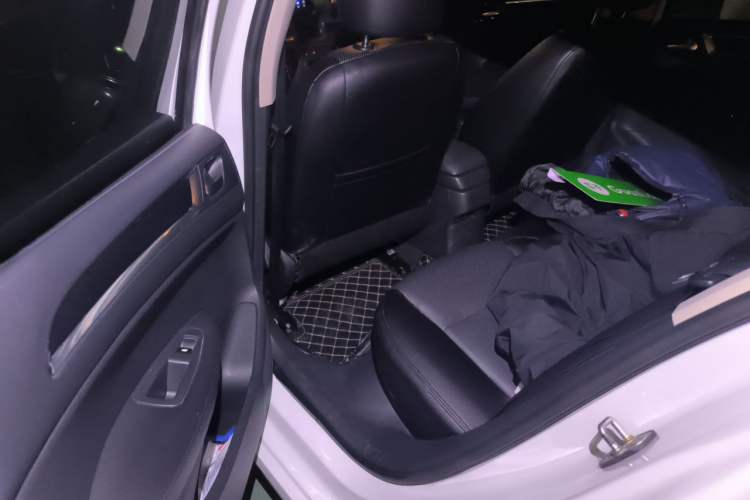 Used Peugeot 308 2013 1.6L Automatic YouShang Model Left Rear Seat