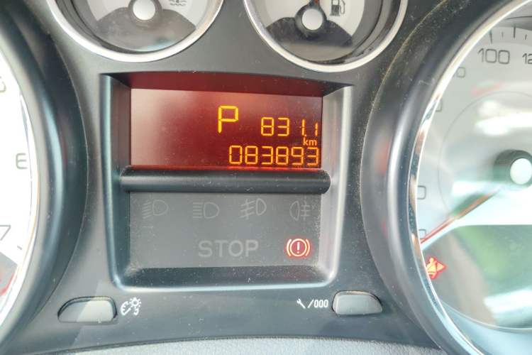 Used Peugeot 308 2013 1.6L Automatic YouShang Model Odometer Close Up