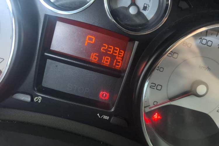 Used Peugeot 308 2013 1.6L Automatic YouShang Model Odometer Close Up