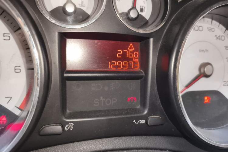 Used Peugeot 308 2013 1.6L Manual YouShang Model Odometer Close Up
