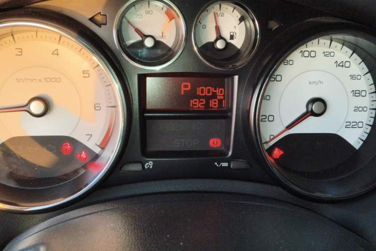 Used Peugeot 308 2013 1.6L Automatic YouShang Model Odometer Close Up