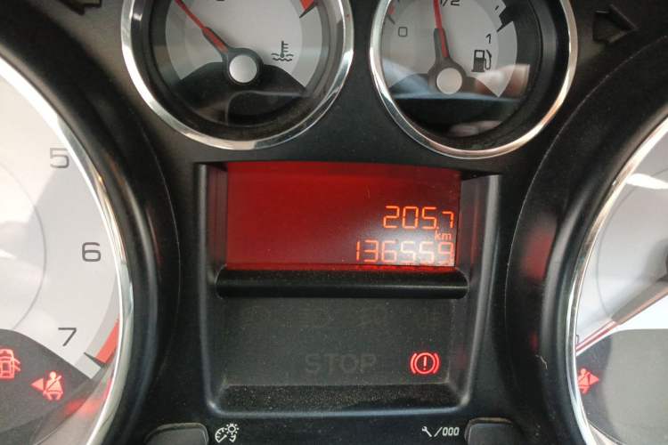Used Peugeot 308 2013 1.6L Manual YouShang Model Odometer Close Up