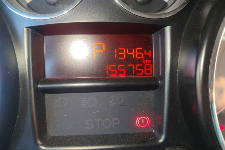 Used Peugeot 308 2013 1.6L Automatic YouShang Model Odometer Close Up