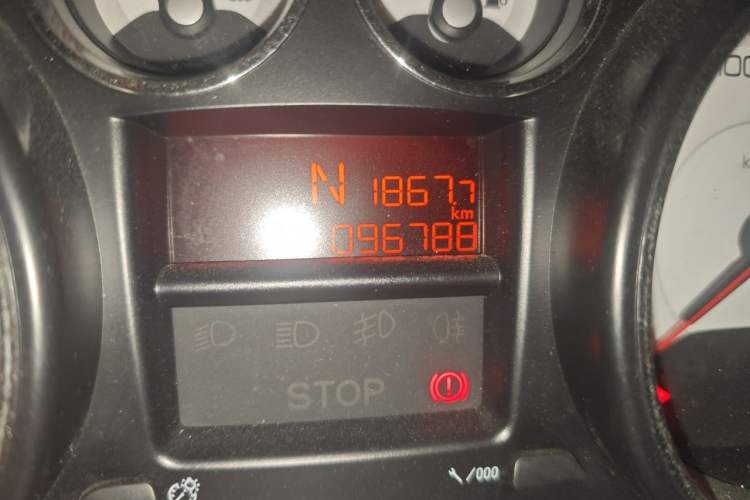 Used Peugeot 308 2013 1.6L Automatic YouShang Model Odometer Close Up