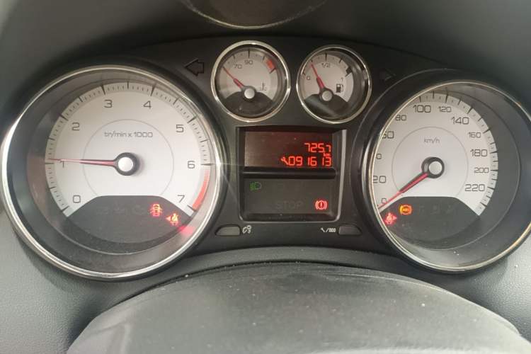 Used Peugeot 308 2013 1.6L Manual YouShang Model Odometer Close Up