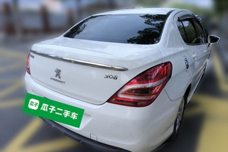 Used Peugeot 308 2013 1.6L Automatic Fashion Model Rear Right 45 Deg