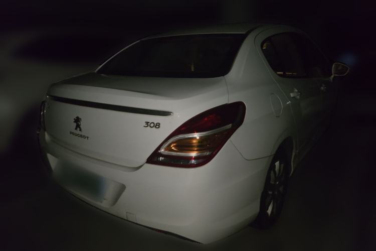 Used Peugeot 308 2013 1.6L Automatic Fashion Model Rear Right 45 Deg
