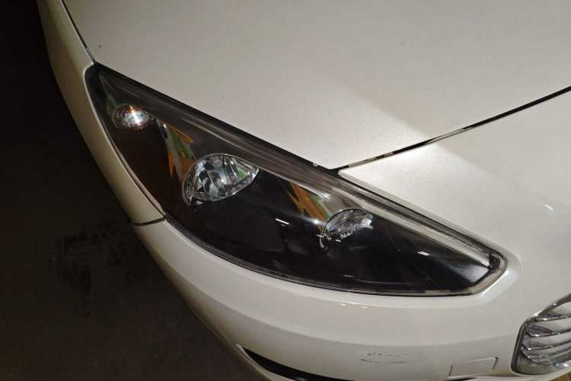 Used Peugeot 308 2013 1.6L Automatic YouShang Model Right Front Headlight