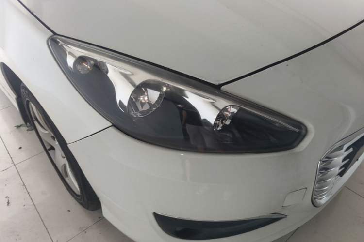 Used Peugeot 308 2013 1.6L Manual YouShang Model Right Front Headlight