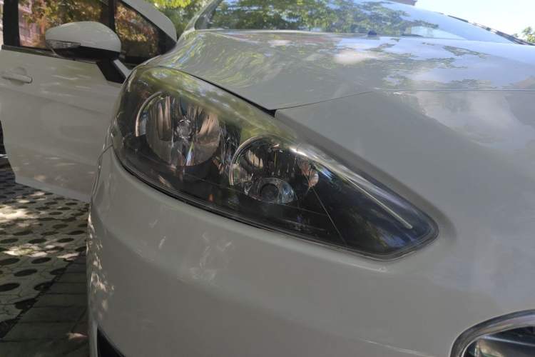 Used Peugeot 308 2013 1.6L Automatic YouShang Model Right Front Headlight