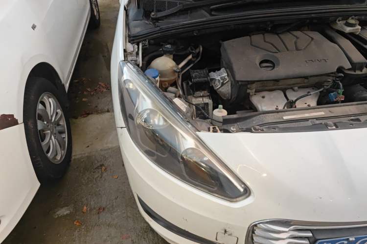 Used Peugeot 308 2013 1.6L Automatic YouShang Model Right Front Headlight
