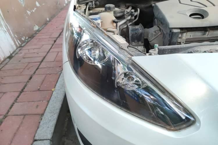 Used Peugeot 308 2013 1.6L Manual YouShang Model Right Front Headlight
